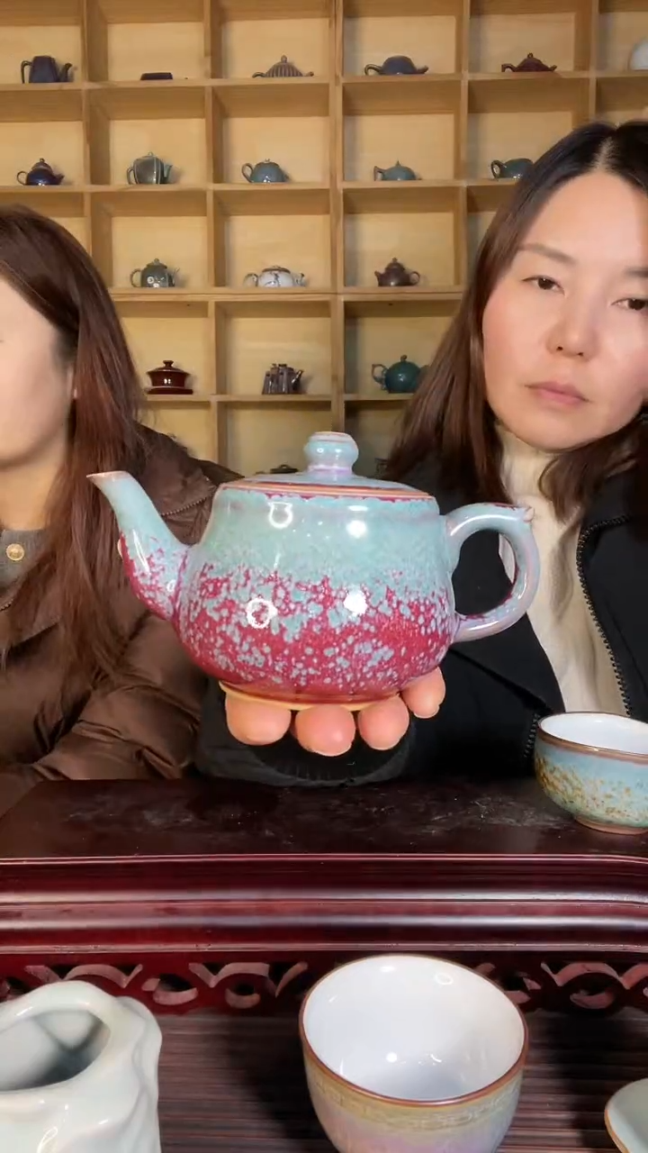 【闪购商品】摆件土魂钧瓷 金钟壶