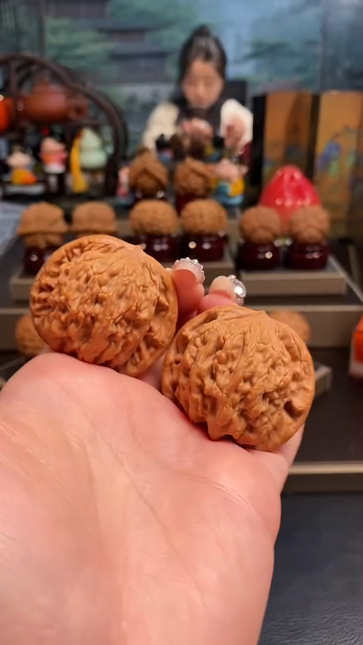 【闪购商品】文玩核桃把件A328麦穗虎头43