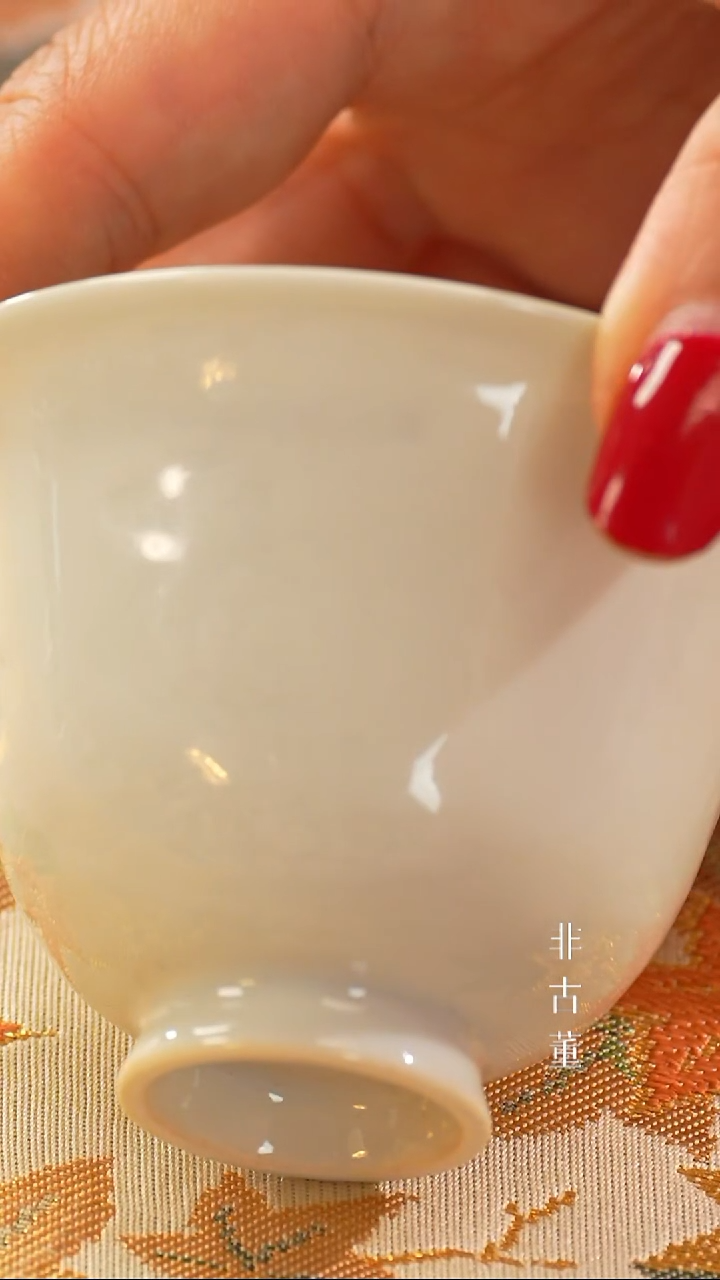 心**鞘小瓷江江严选好物