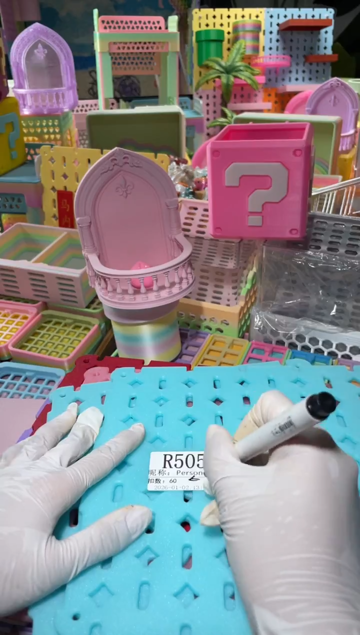 P****。陌派有钳寄居蟹5052