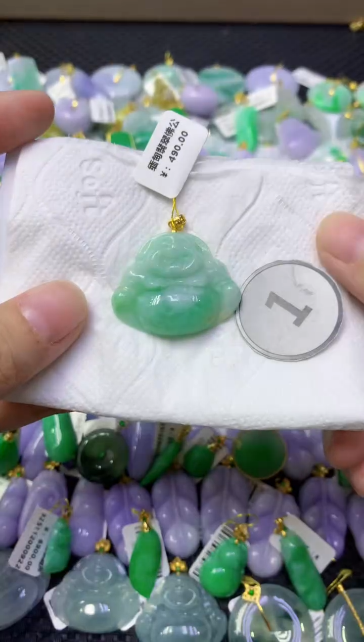 颈饰未镶嵌翡翠天然缅甸翡翠A货