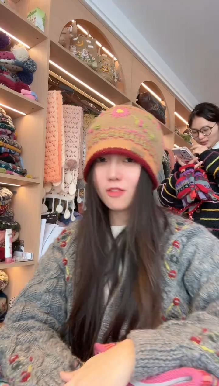 羊毛美利奴焦糖刺绣帽