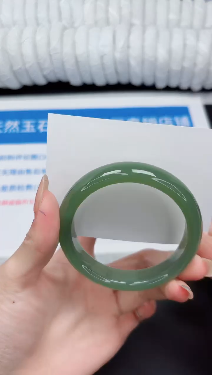 未镶嵌手镯石英质玉54-60.0HS70