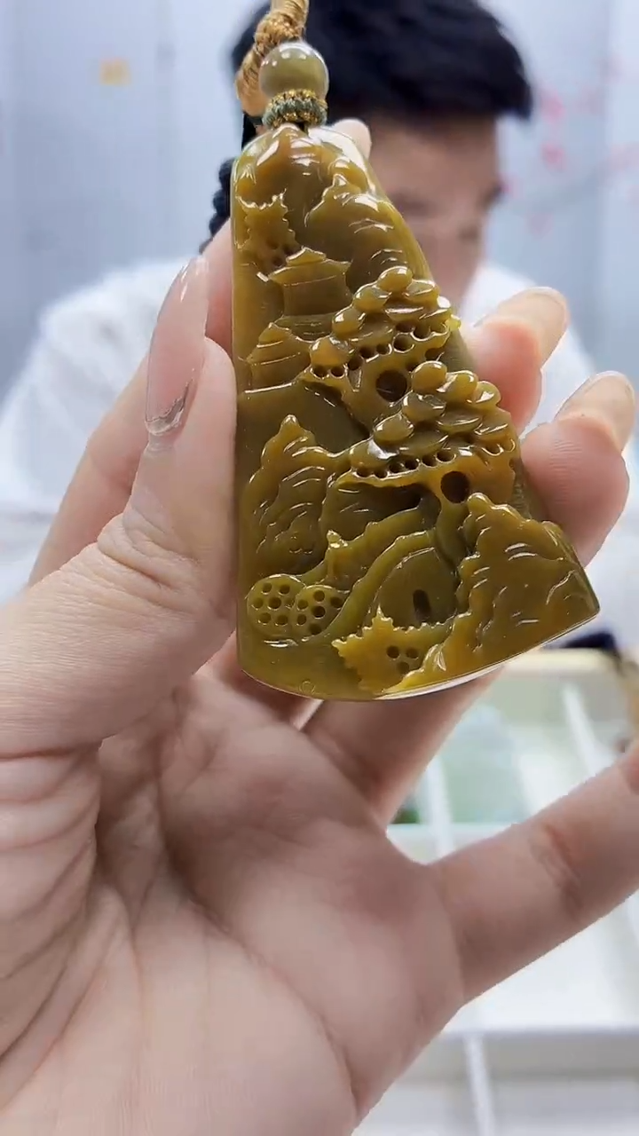 未镶嵌定制翡翠5028ty-毛货挂件38