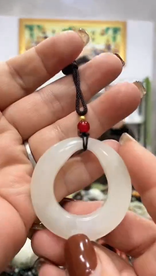 未镶嵌岫玉挂件 