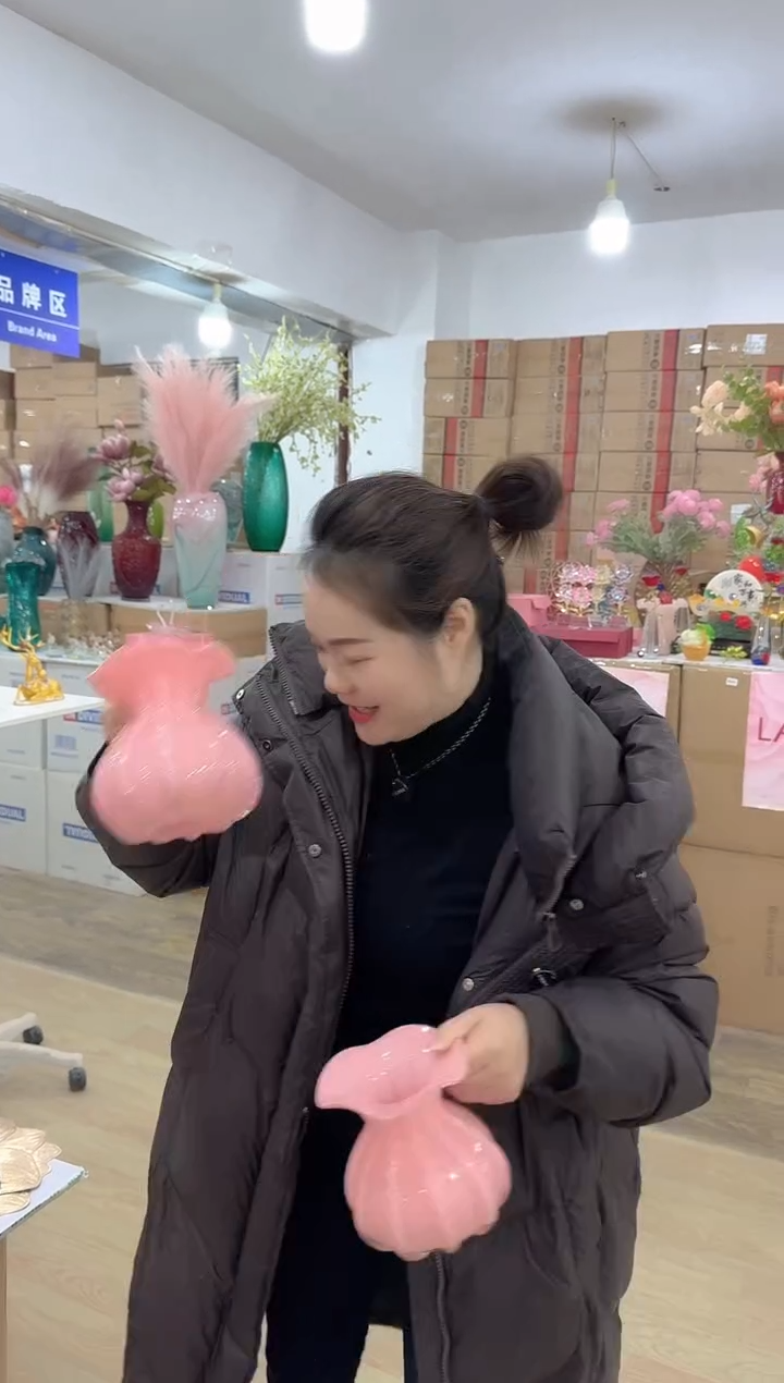 【闪购商品】无铅玻璃甄选花器-a-早41