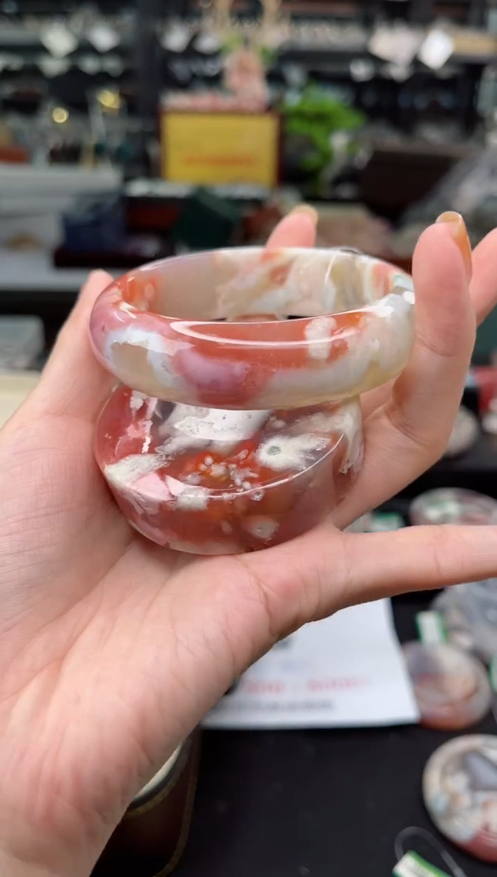 【闪购商品】石英质玉手镯未镶嵌61圈口（赠品镯心）5S9401286