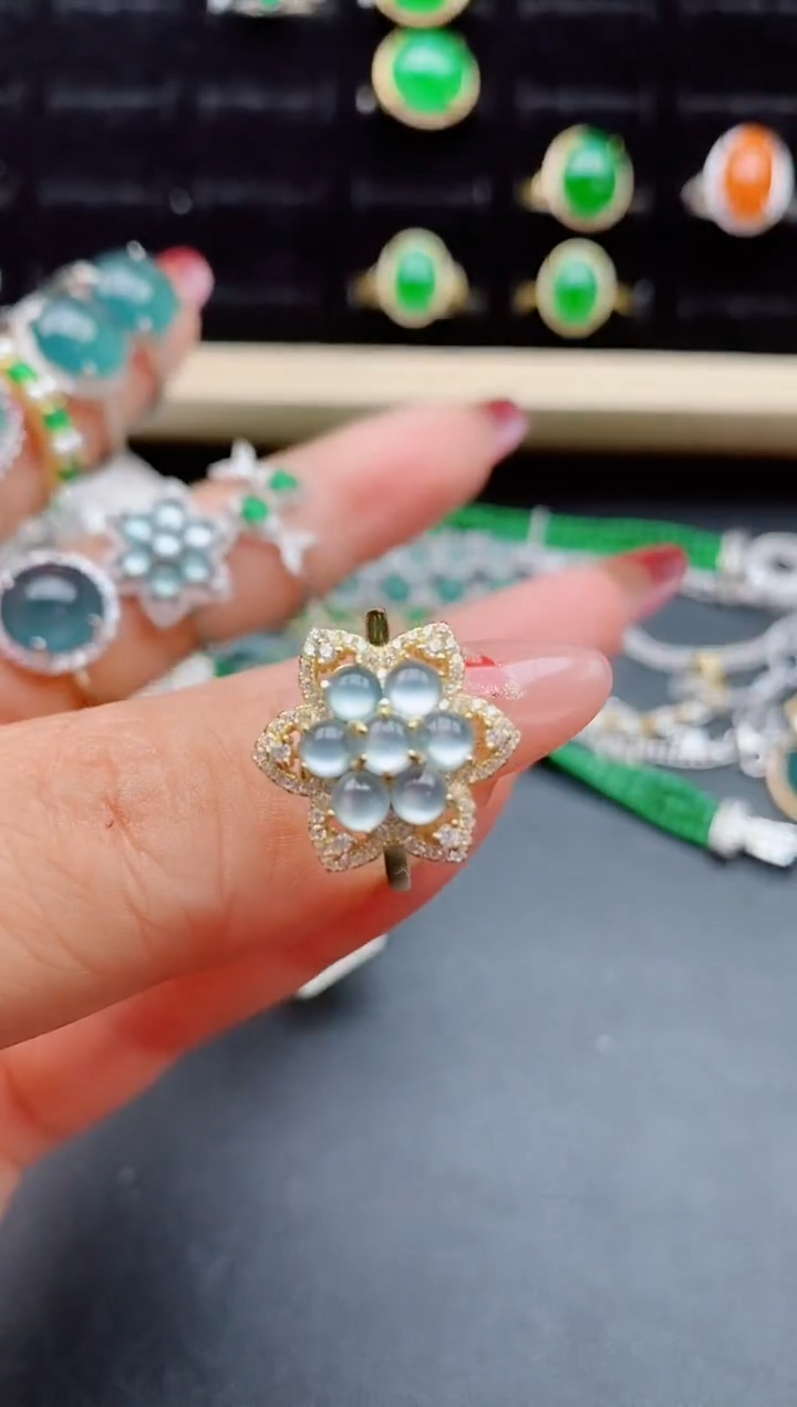 【闪购商品】翡翠戒指银S925镶嵌585050