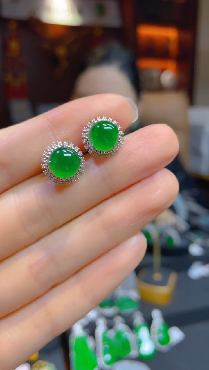 【闪购商品】翡翠耳饰18K金镶嵌119588天然A货翡翠耳钉