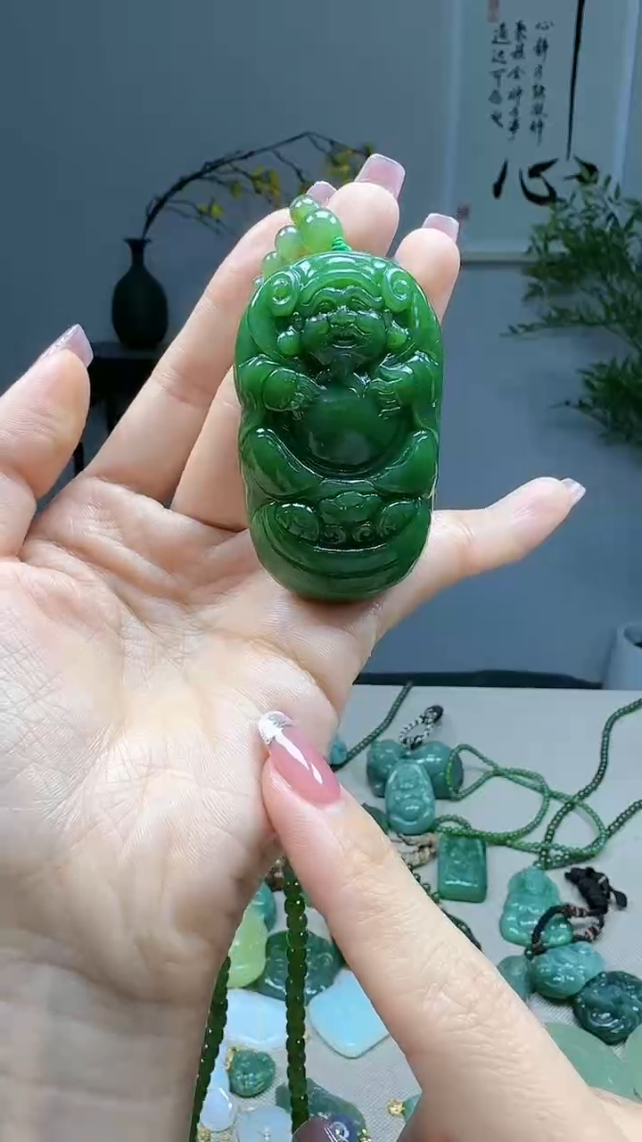 未镶嵌和田玉挂件1