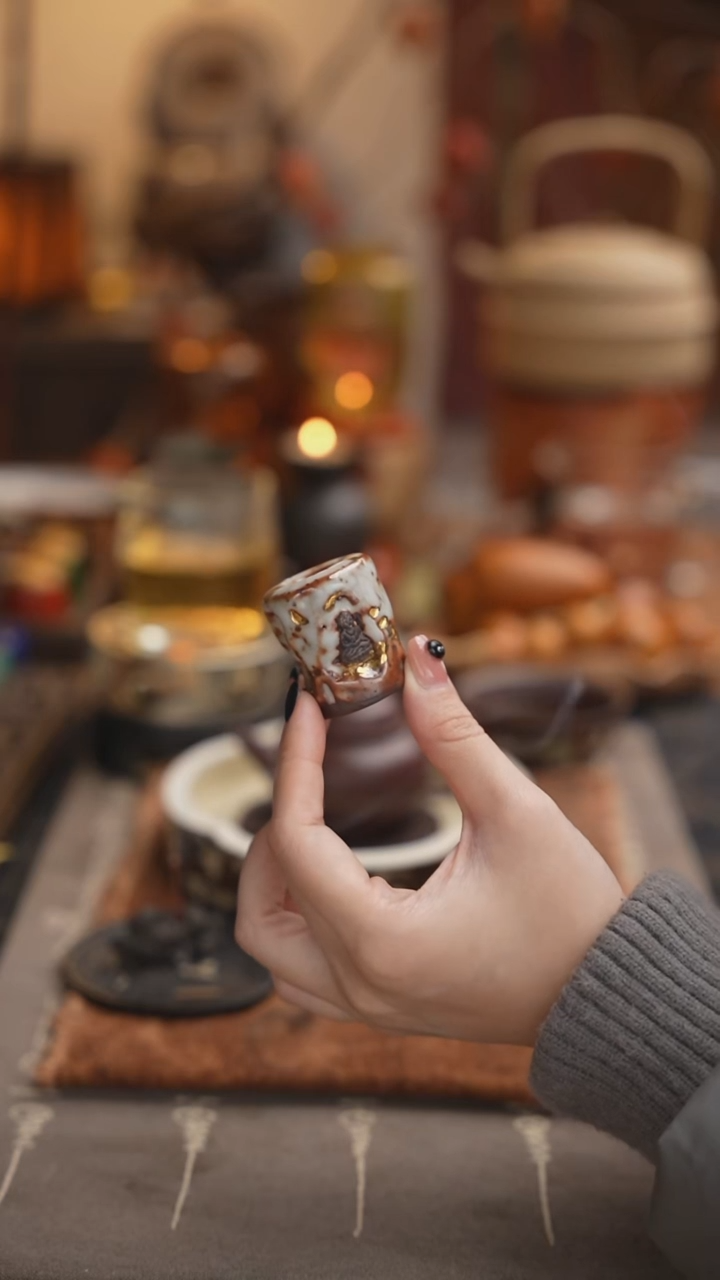 高越志野釉佛窟盖置