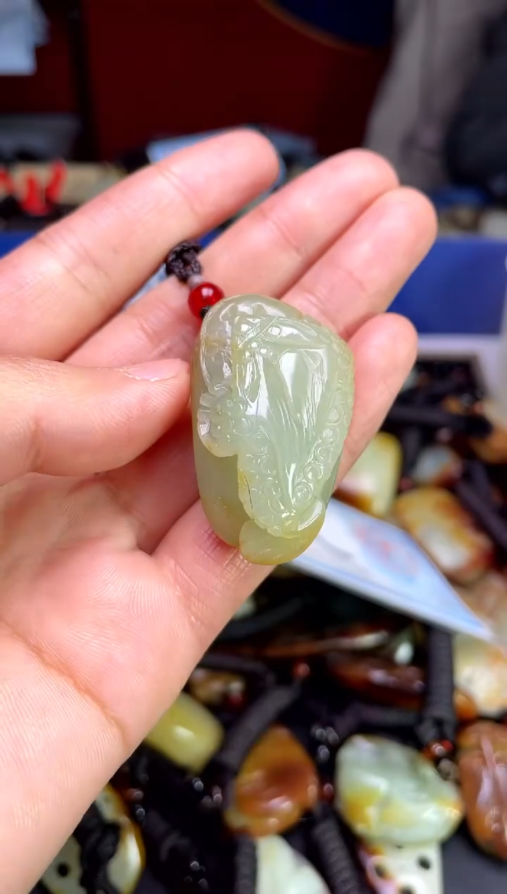 【闪购商品】和田玉颈饰未镶嵌21312