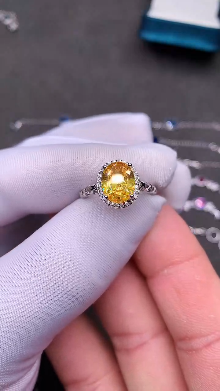 【闪购商品】彩色蓝宝石戒指银S925镶嵌........