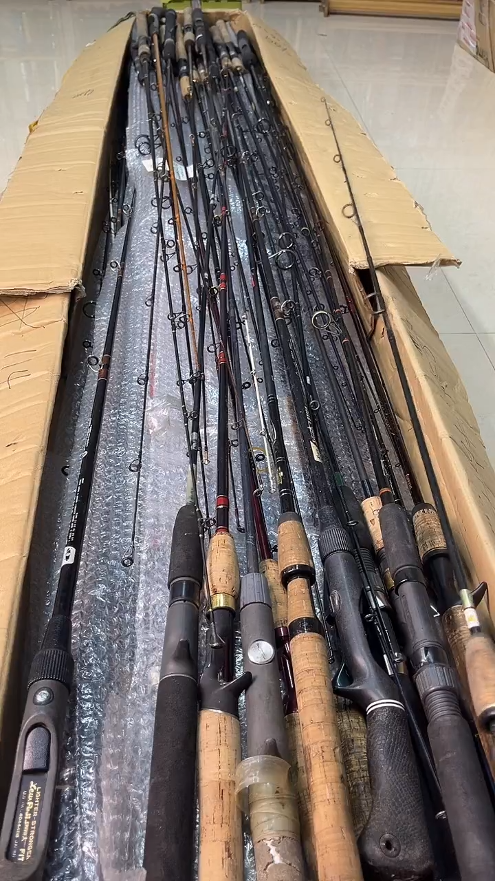 退**狼中古鱼竿，实物以直播为准