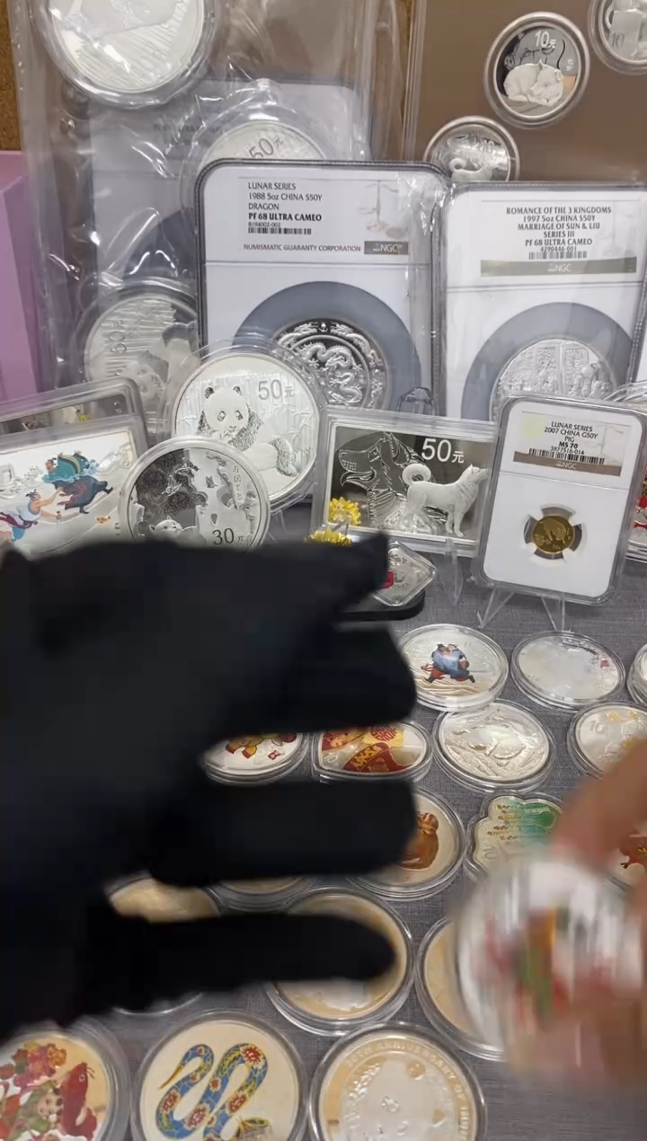 纯银 彩银狗带证书