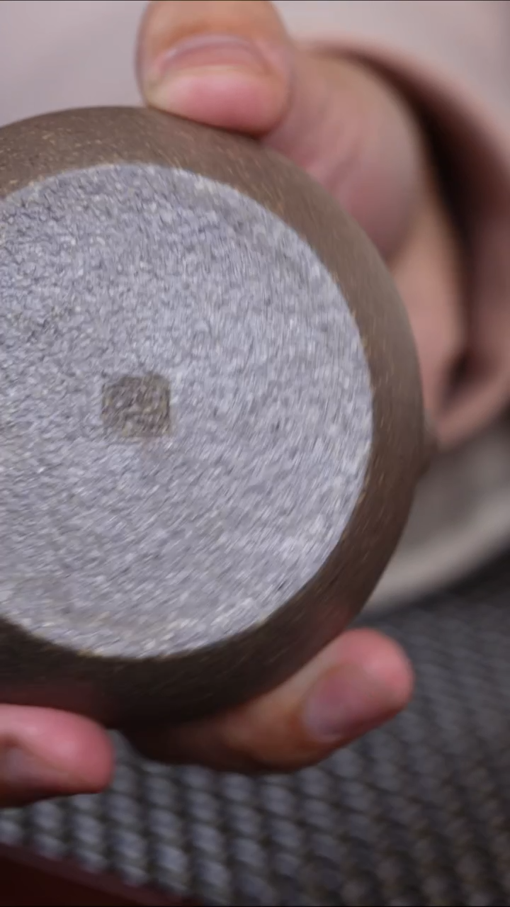 【闪购商品】紫砂茶壶150  青降坡 无想