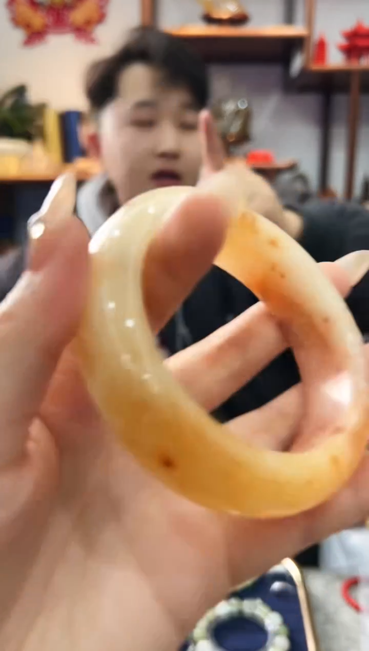 【闪购商品】石英质玉（黄龙玉）手镯未镶嵌511493-轮胎手镯