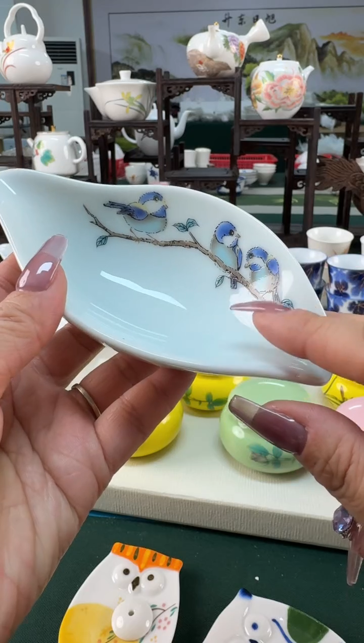 【闪购商品】瓷器 ······.......