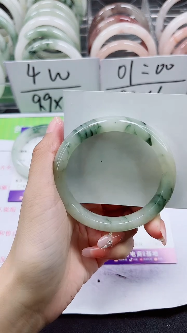 【闪购商品】石英质玉手镯未镶嵌A272-56/57