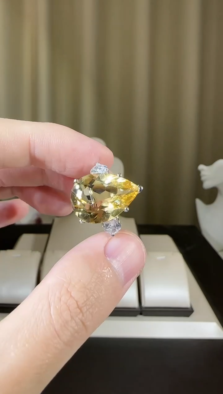 【闪购商品】黄晶戒指银S925镶嵌15*20mm