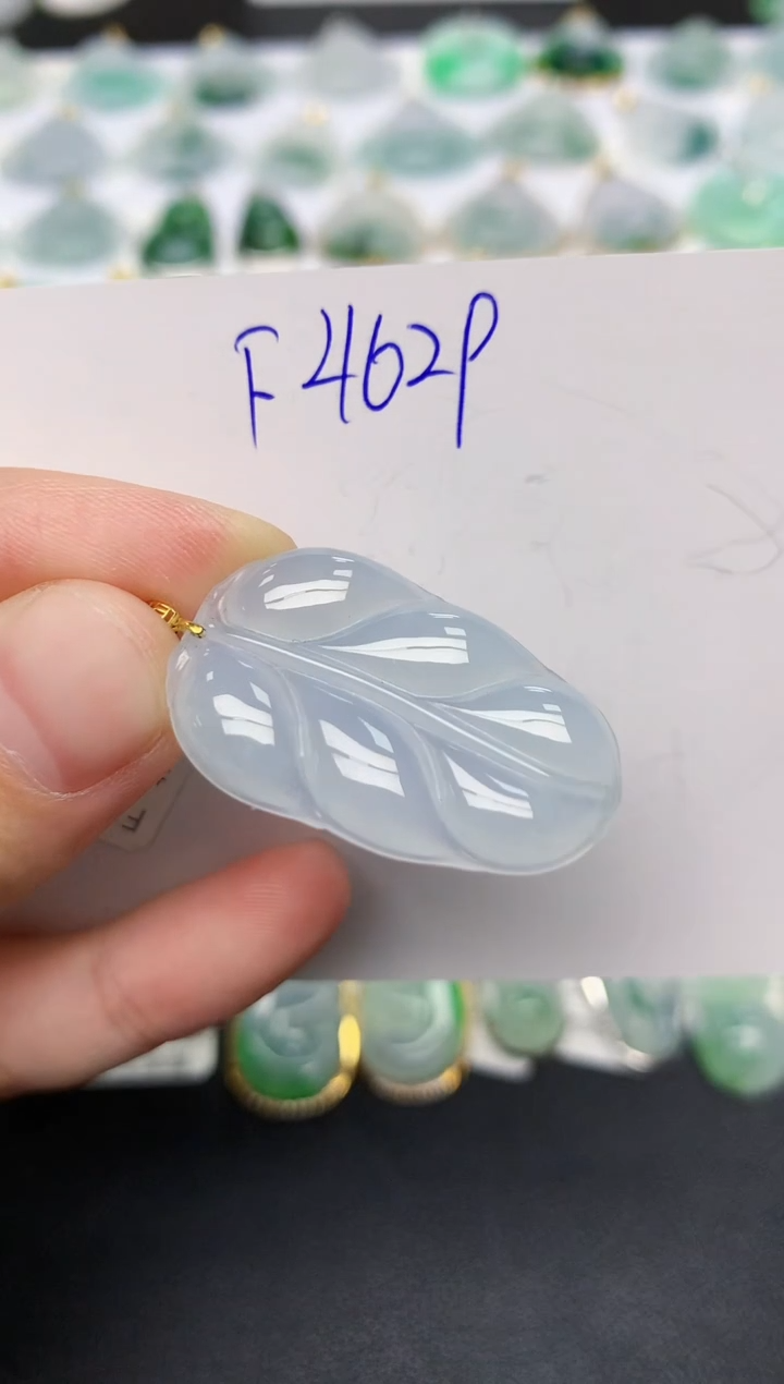 颈饰18K金镶嵌翡翠天然缅甸A货翡翠百元以上9元证书费自理