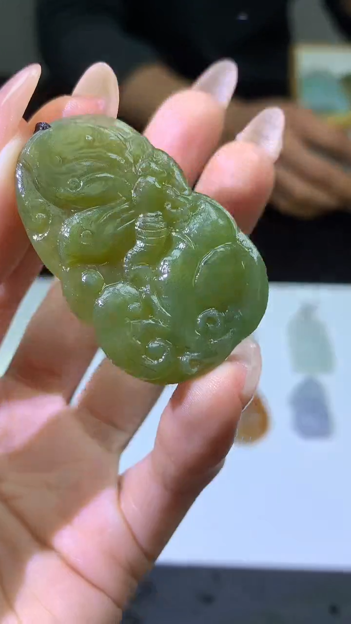 【闪购商品】定制翡翠未镶嵌002ee-毛货蜻蜓50