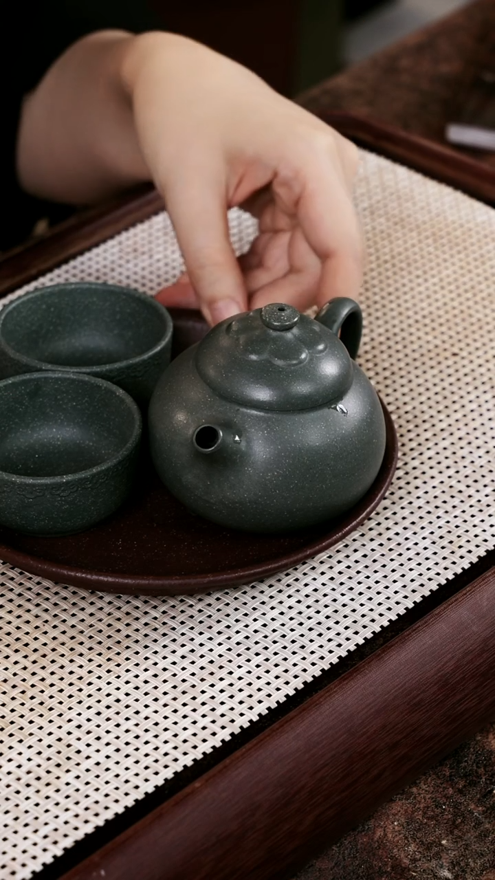 【闪购商品】雪花绿【山竹】+绿杯子2个+宫廷壶承