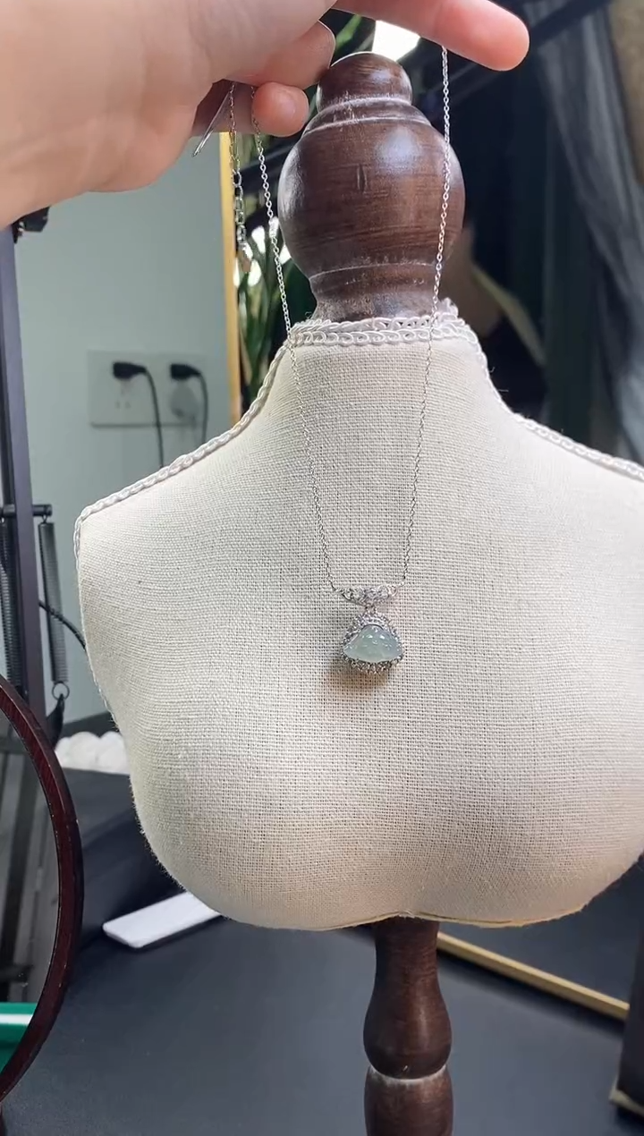 颈饰银S925镶嵌翡翠15203