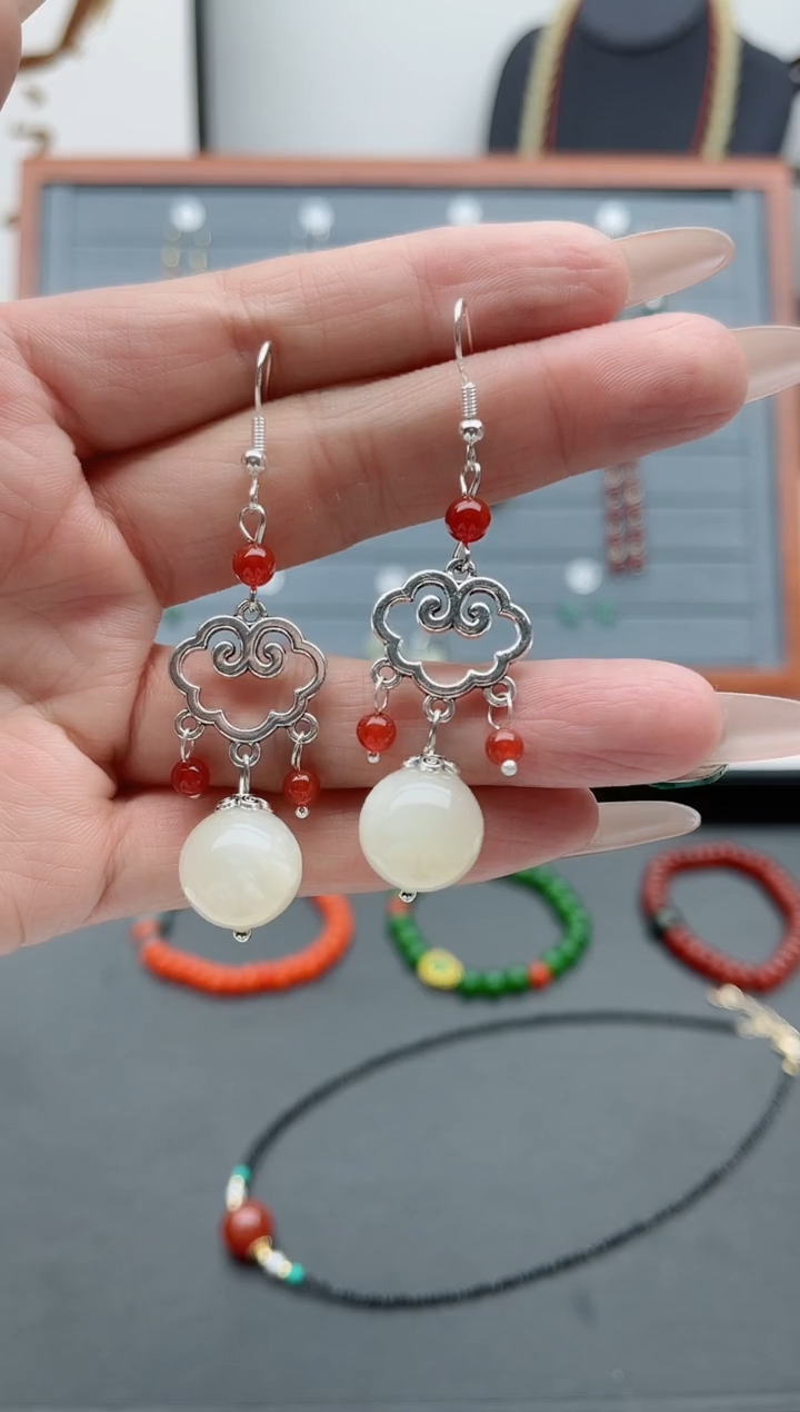 【闪购商品】玛瑙/玉髓耳饰银S925镶嵌8893