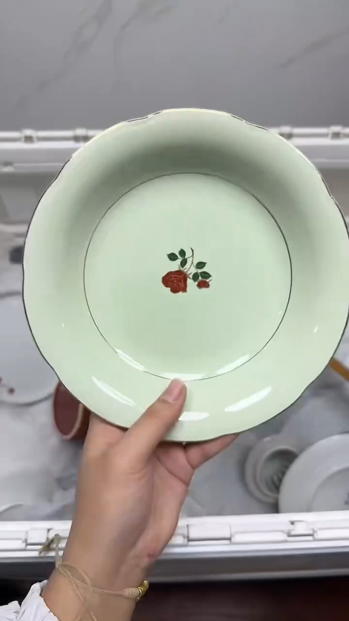 【闪购商品】802回流瓷器，默认微瑕18.8包邮