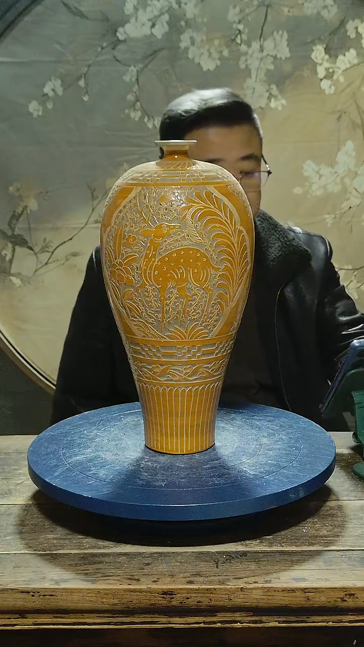 摆件当阳御窑精品梅瓶，高39公分