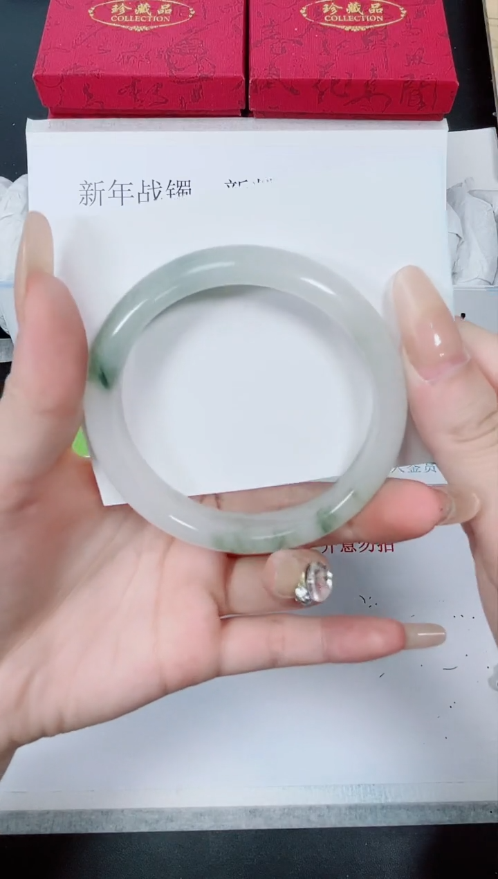 【闪购商品】石英质玉手镯未镶嵌K94-57.3