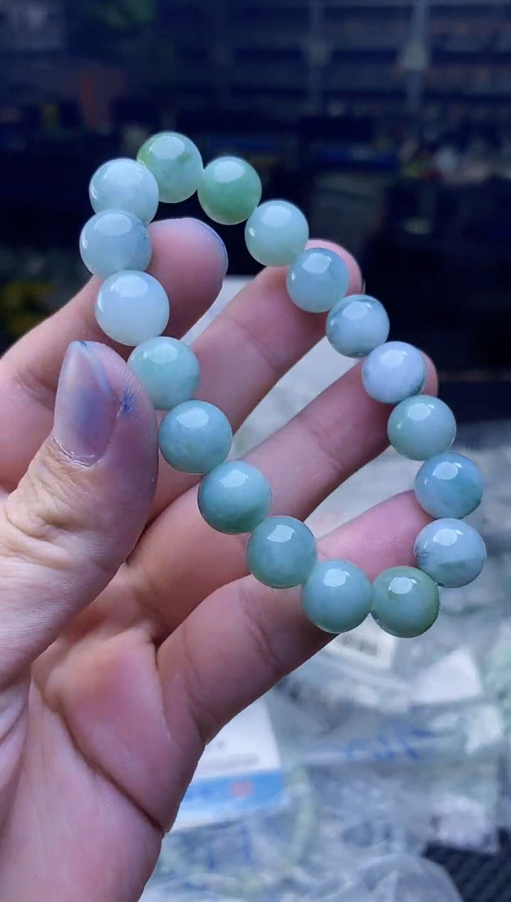 定制翡翠未镶嵌天然缅甸A货翡翠，多样性发货，拍一发一