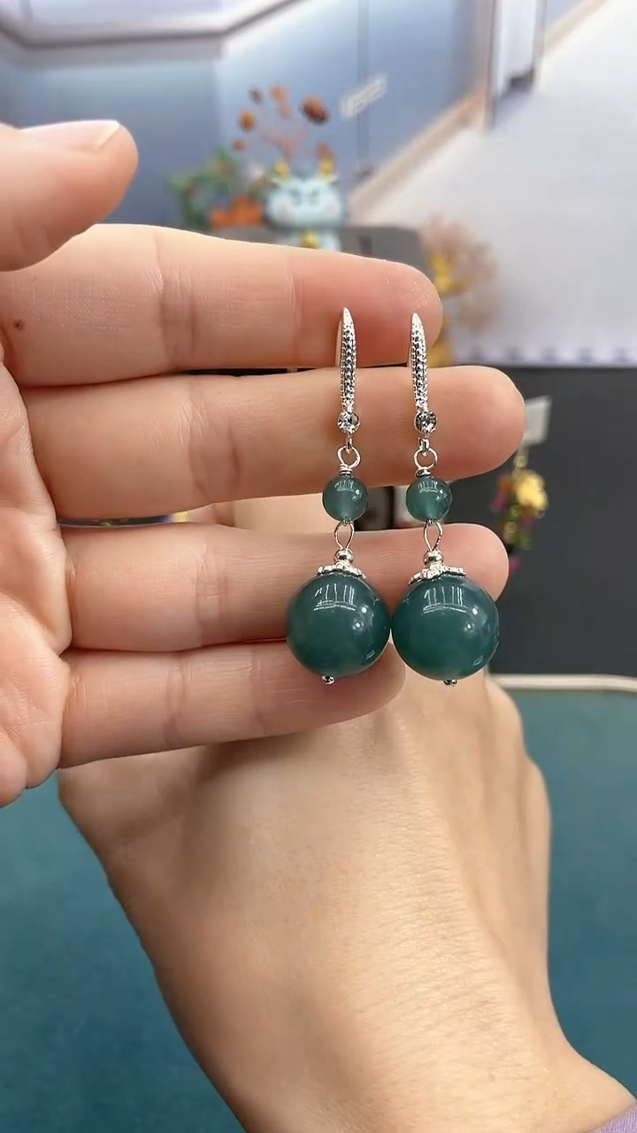 银S925镶嵌翡翠耳饰14mm蓝水双珠