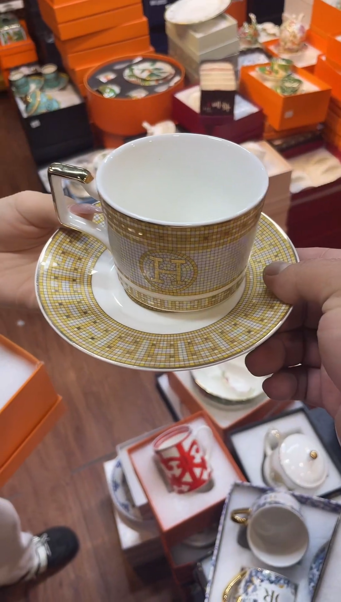 杯鸿辉家品牌瓷器，京东包邮！