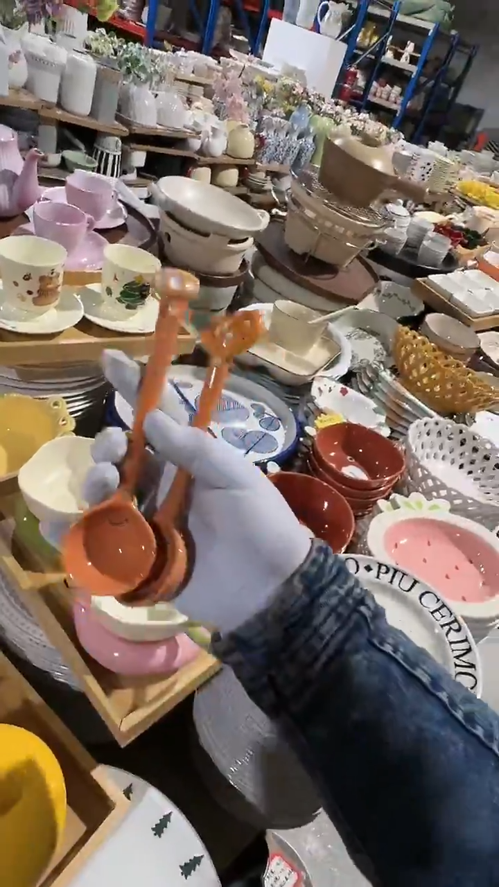 陶瓷2个勺子 微瑕凑满20元包邮