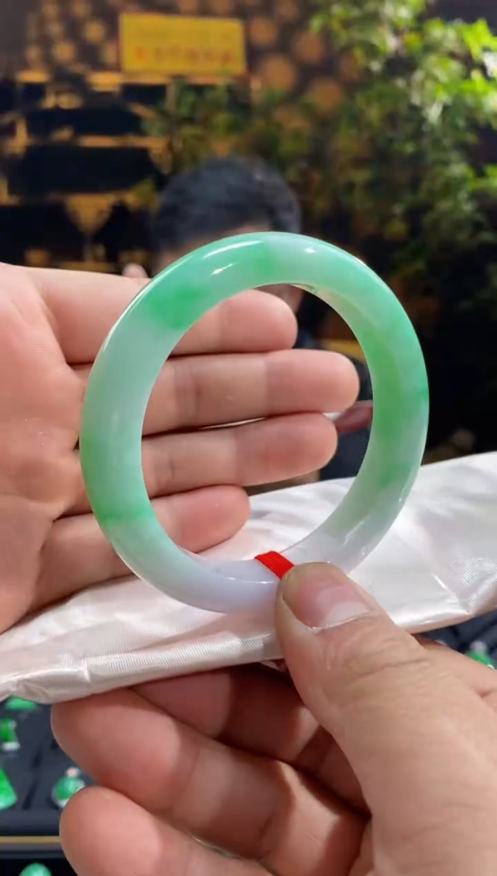 【闪购商品】翡翠手镯未镶嵌90098-天然翡翠a货56.5圈口