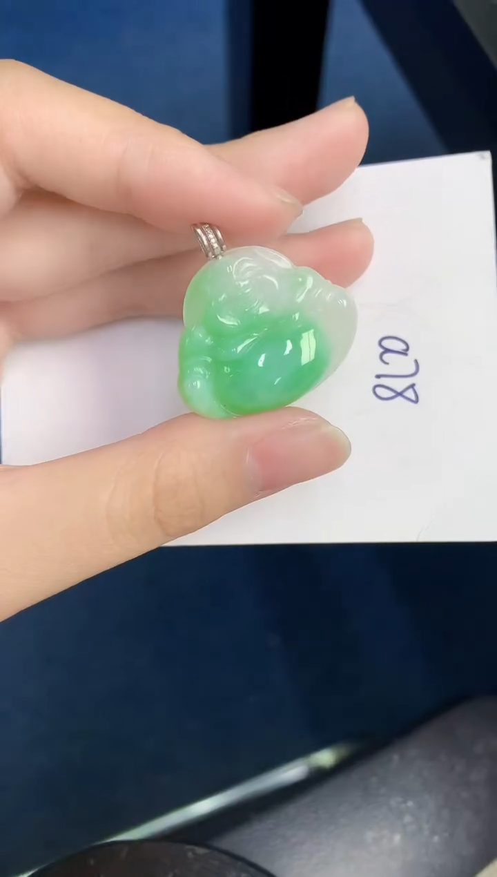 【闪购商品】翡翠颈饰18K金镶嵌000000000