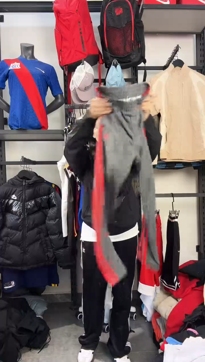 312  闪购编码  阿迪运动卫衣裤以直播间过款为准 尺码. 150