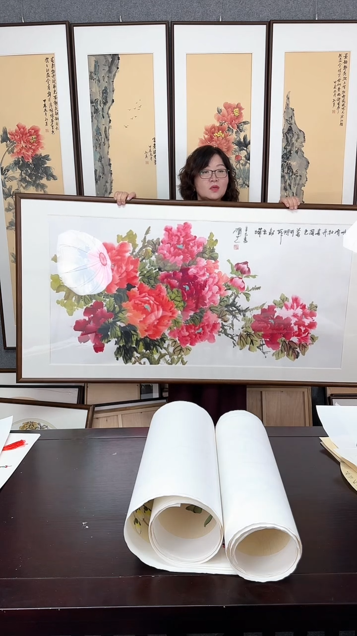 【闪购商品】国画牡丹实木装裱