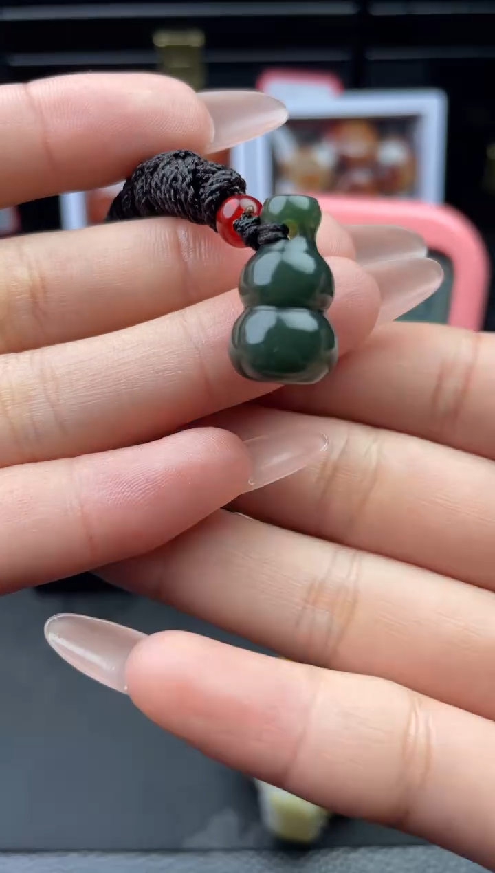 【闪购商品】和田玉吊坠未镶嵌1