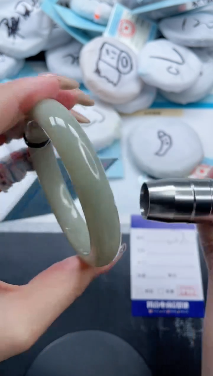 和田玉手镯未镶嵌27V271-59