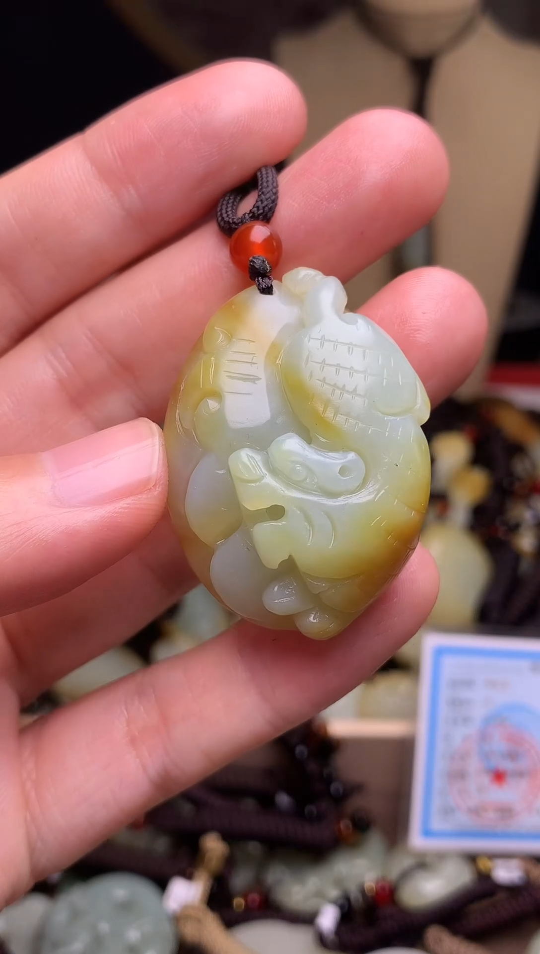 颈饰未镶嵌和田玉新疆料青海料清水和田玉吊坠