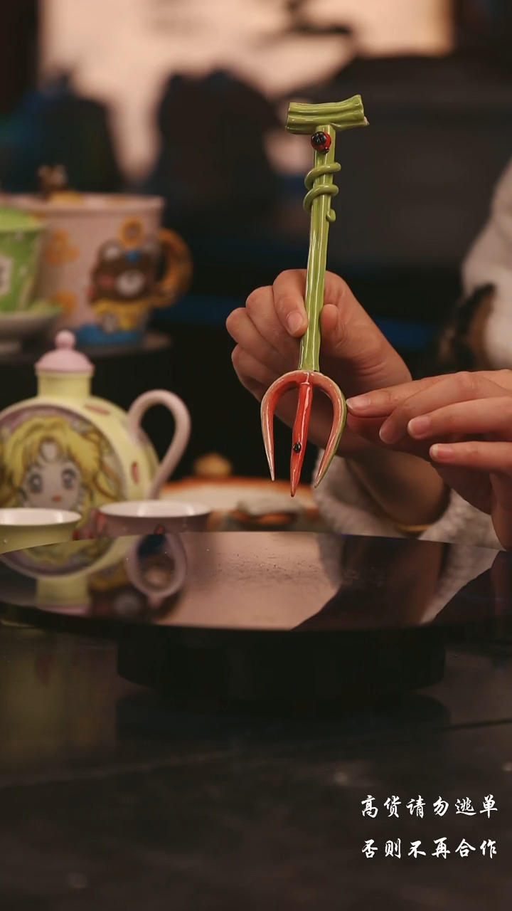 陶瓷景德镇可爱设计师款陶瓷 