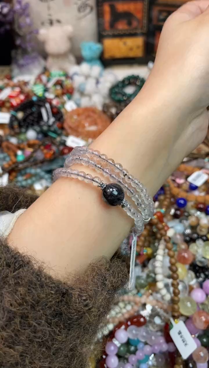 未镶嵌石英质玉手饰475