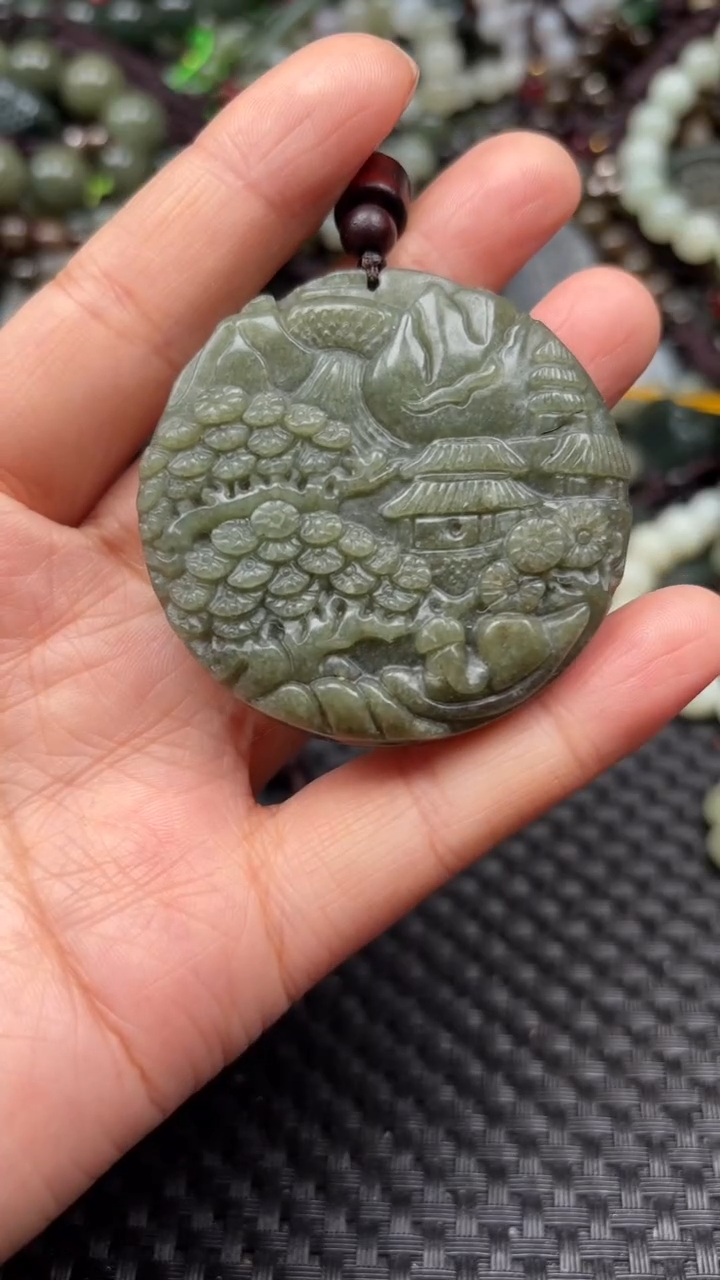 【闪购商品】和田玉颈饰未镶嵌.