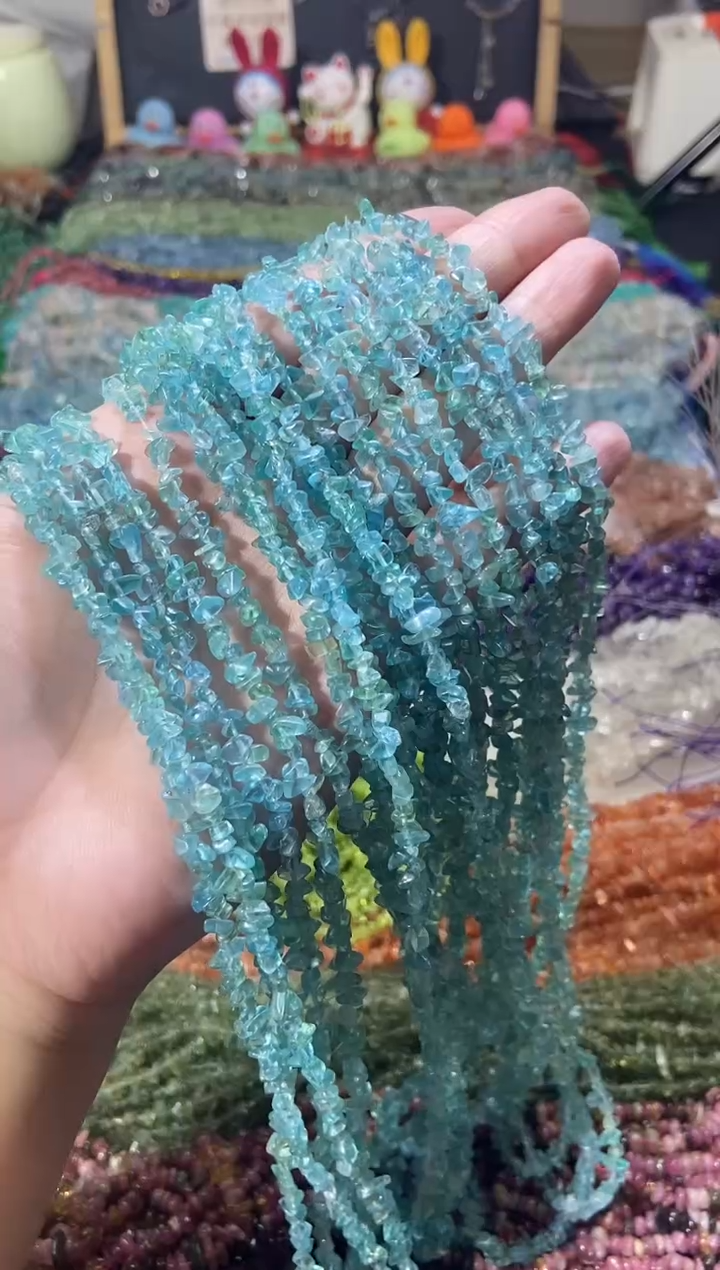 水晶珠宝半成品未镶嵌小蓝磷灰