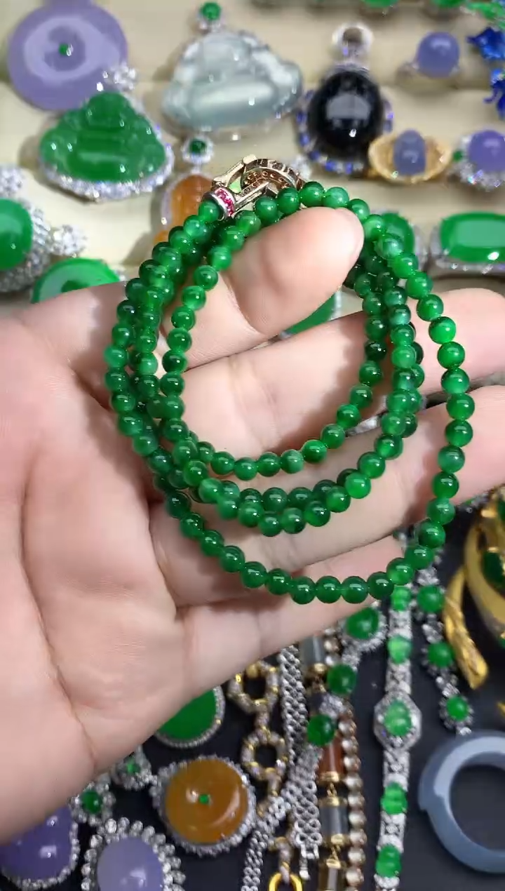 【闪购商品】翡翠手串未镶嵌700-中国好珍宝