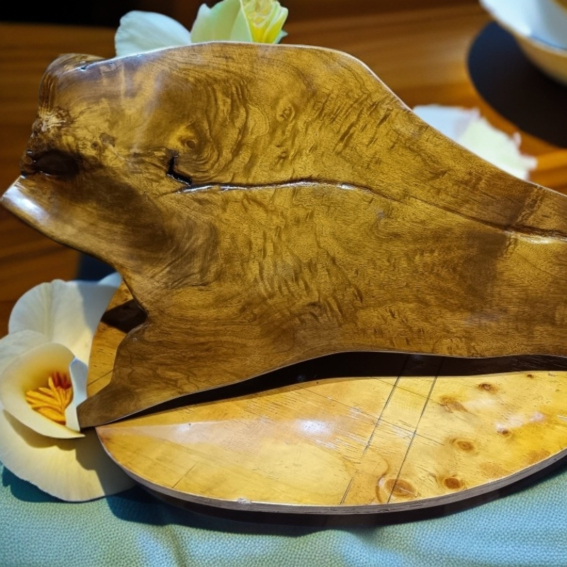 小叶金丝楠木高山老料水波纹家居装饰摆件
