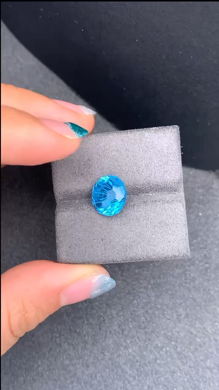 【闪购商品】托帕石裸石未镶嵌6.82克拉